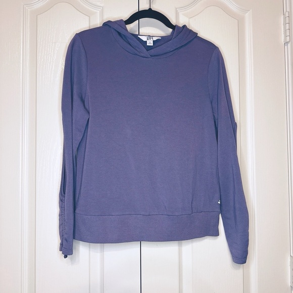 JoyLab Lightweight Hoodie with open details on the sleeves Purple Size Small - Picture 1 of 12